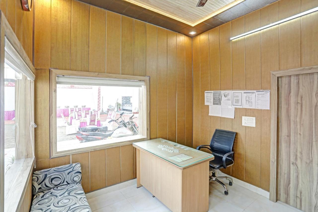 Collection O 85238 Tulika Garden Izatnagar Exterior photo